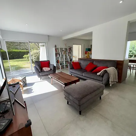 Maison Spacieuse 8 Pers, Près De La Et Forêt, Avec Wifi - Fr-1-323-574